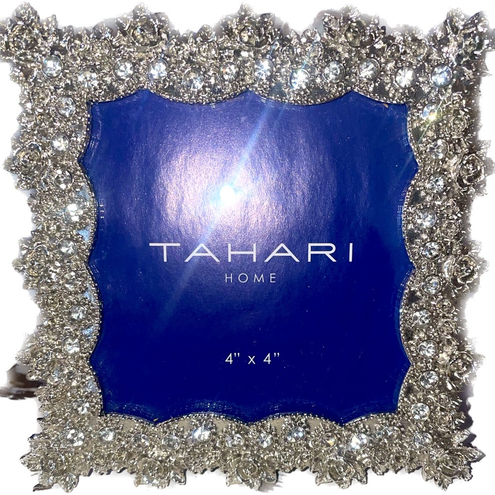 TAHARI 4x4 Silver And Crystal Studded Picture Frame (BRAND NEW)